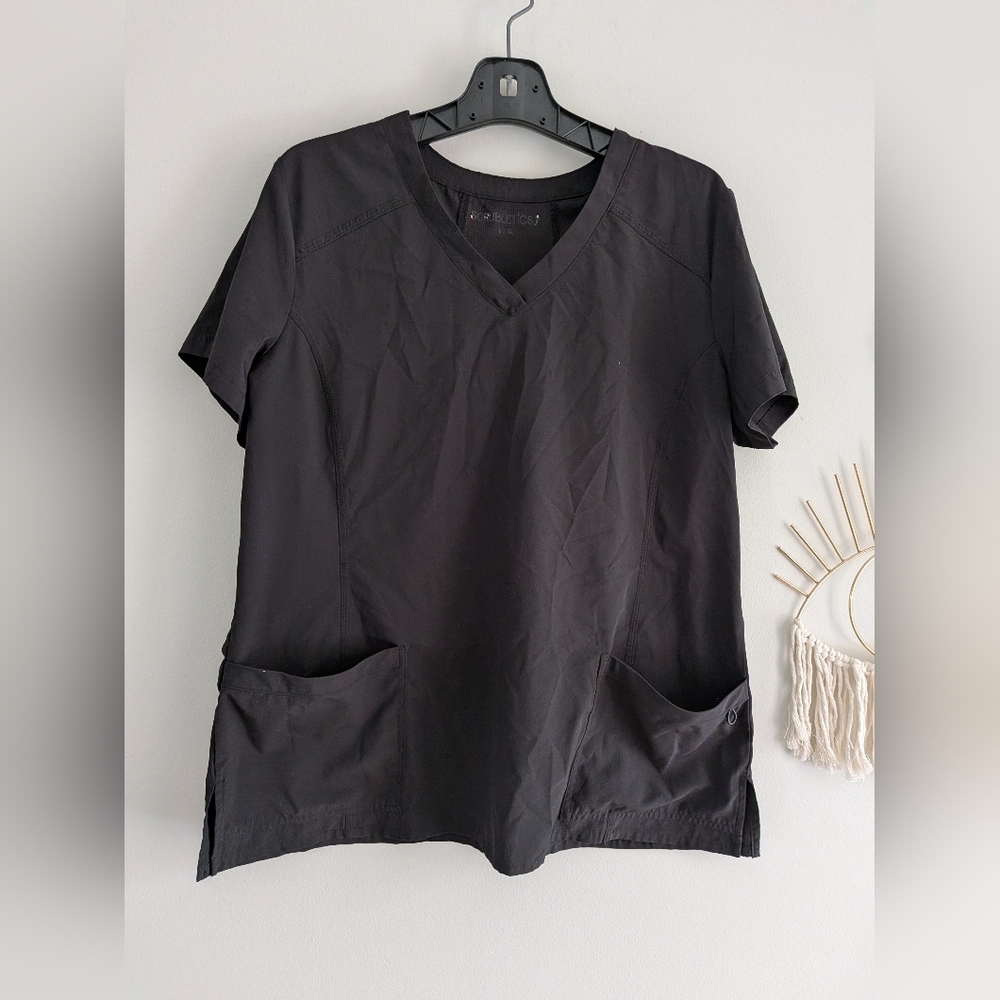 Scrubletics Black V-Neck Scrub Top